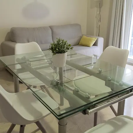 Apartament Ulises 1 *